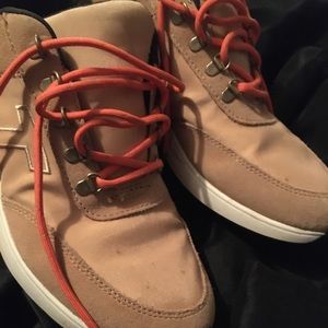 Toms Arroyo size 9 men’s